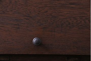 レトロ家具　昭和レトロ　古材使用　3×5マス　パタパタ扉付きのおしゃれなキャビネット(下駄箱、収納棚)