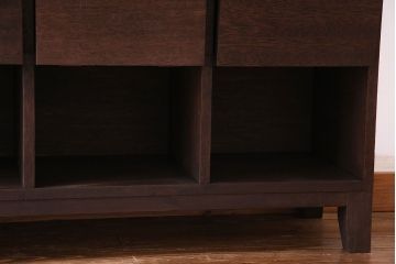 レトロ家具　昭和レトロ　古材使用　3×5マス　パタパタ扉付きのおしゃれなキャビネット(下駄箱、収納棚)
