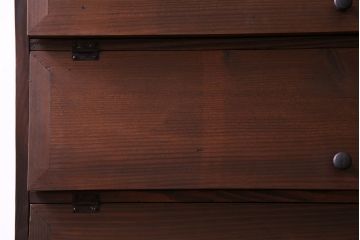 アンティーク家具　【展示品】アンティーク　古材使用　取っ手が可愛らしいパタパタ扉付きキャビネット(下駄箱、収納棚)(2)