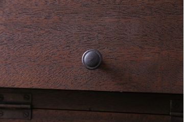 レトロ家具　昭和レトロ　古材使用　4×4マス　パタパタ扉付きのおしゃれなキャビネット(下駄箱、収納棚)