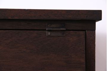 レトロ家具　【展示品】昭和レトロ　古材使用　3×4マス　パタパタ扉付きのおしゃれなキャビネット(下駄箱、収納棚)