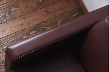 中古　KNOLL(ノール)社　本革1人掛けソファ(ラウンジソファ)(定価約85万円)(1)