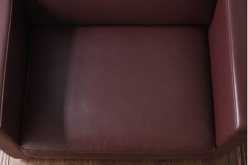 中古　KNOLL(ノール)社　本革1人掛けソファ(ラウンジソファ)(定価約85万円)(2)