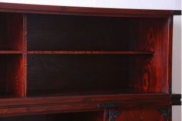 【T様ご成約】中古　岩谷堂箪笥　赤みがかった木肌が存在感を放つ大型2段重ね収納棚(キャビネット)(定価約54万円)
