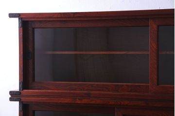 【T様ご成約】中古　岩谷堂箪笥　赤みがかった木肌が存在感を放つ大型2段重ね収納棚(キャビネット)(定価約54万円)