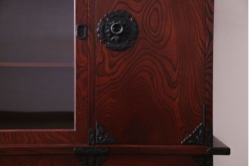 【T様ご成約】中古　岩谷堂箪笥　赤みがかった木肌が存在感を放つ大型2段重ね収納棚(キャビネット)(定価約54万円)