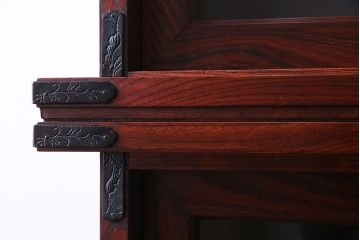 【T様ご成約】中古　岩谷堂箪笥　赤みがかった木肌が存在感を放つ大型2段重ね収納棚(キャビネット)(定価約54万円)