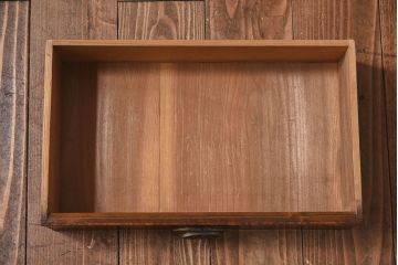 アンティーク家具　大正ロマン　シンプルな意匠が魅力的な卓上飾り棚