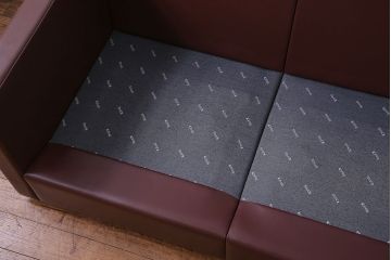 中古　KNOLL(ノール)社　本革3人掛けソファ(アームソファ)(定価約220万円)