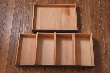 中古美品　九州民芸家具　上品な雰囲気漂う片袖机(勉強机、在宅ワーク、在宅用デスク)(定価約28万円)