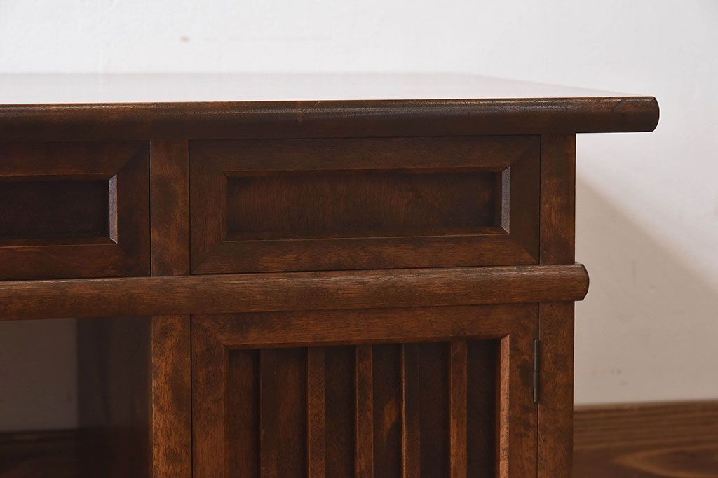 中古　九州民芸家具　直線的なデザインが魅力的な文机(座卓、センターテーブル)
