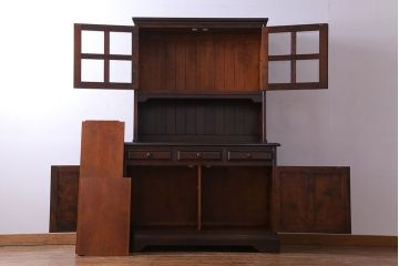 中古美品　北海道民芸家具　上品な雰囲気漂う食器棚(カップボード、収納棚)