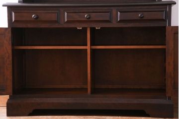 中古美品　北海道民芸家具　上品な雰囲気漂う食器棚(カップボード、収納棚)