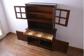 中古美品　北海道民芸家具　上品な雰囲気漂う食器棚(カップボード、収納棚)