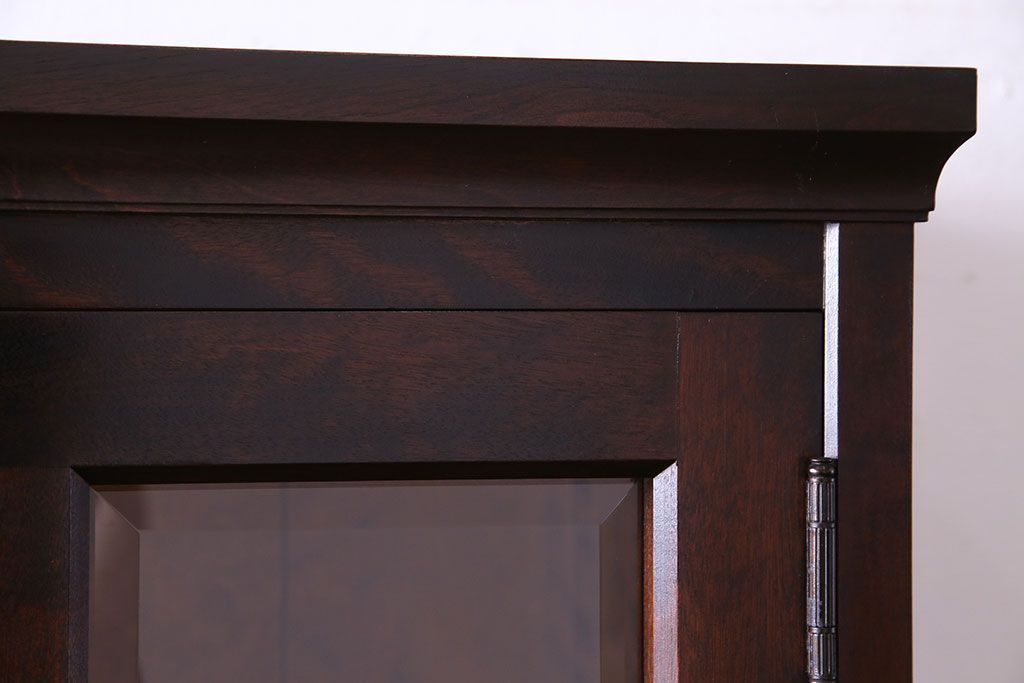 中古美品　北海道民芸家具　上品な雰囲気漂う食器棚(カップボード、収納棚)