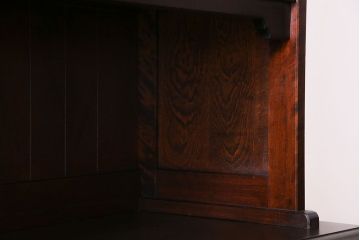 中古美品　北海道民芸家具　上品な雰囲気漂う食器棚(カップボード、収納棚)