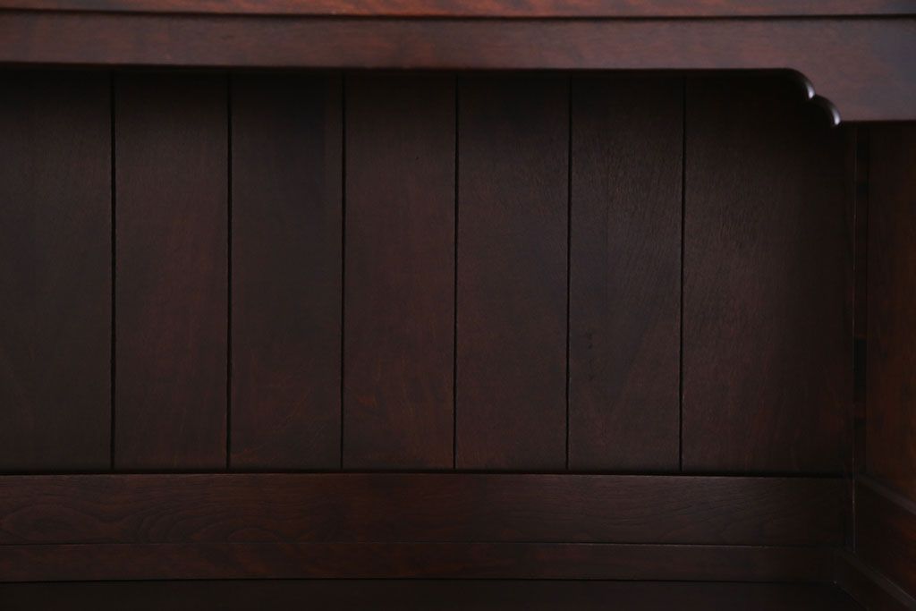 中古美品　北海道民芸家具　上品な雰囲気漂う食器棚(カップボード、収納棚)