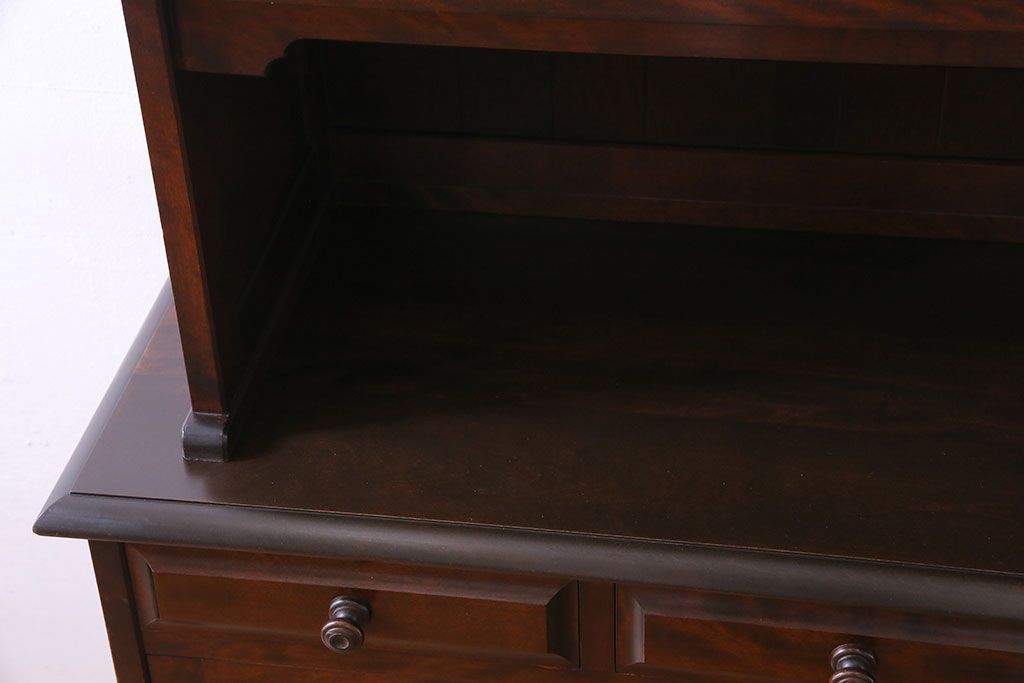 中古美品　北海道民芸家具　上品な雰囲気漂う食器棚(カップボード、収納棚)