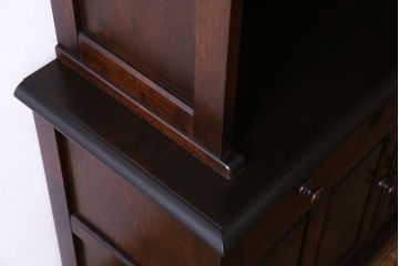 中古美品　北海道民芸家具　上品な雰囲気漂う食器棚(カップボード、収納棚)