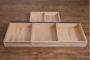 中古美品　北海道民芸家具　シックな雰囲気漂う収納力抜群のチェスト(和タンス、衣装タンス、着物箪笥)(定価約90万円)