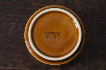 イギリスビンテージ　HORNSEA(ホーンジー)　BRONTE(ブロンテ) シュガーポット(砂糖入れ)