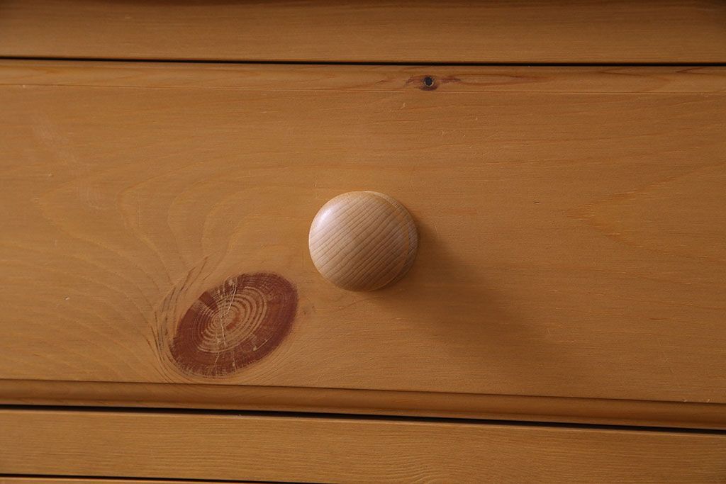 中古 ペニーワイズ パイン材  3ドアカップボード(食器棚、キャビネット、収納棚)(定価約35万円)