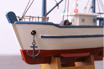 アンティーク雑貨　イギリスビンテージ　1970年頃　マリンカラーがおしゃれな船の模型(オブジェ、おもちゃ)