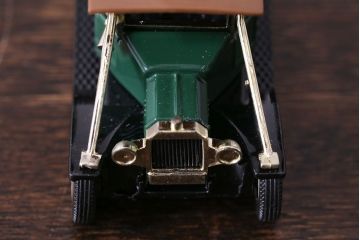 アンティーク雑貨　ビンテージ　限定盤　OXFORD DIE-CAST Hollands 055TG　ミニカー