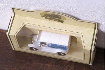 アンティーク雑貨　ビンテージ　LLEDO(レド)　HEINZ OVEN BAKE BEANS　ミニカー