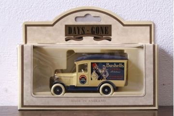 アンティーク雑貨　ビンテージ　LLEDO(レド)　DaysGone 1934 Chevrolet Van Bushells Coffee ミニカー