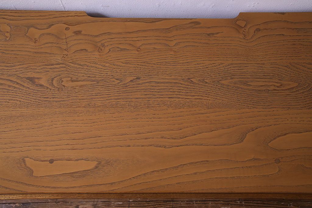 中古　ブランド家具「頑固おやじ」　総栗材　濃い木目が印象的なローボード(テレビボード、リビングボード)