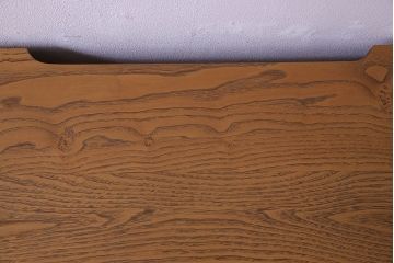 中古　ブランド家具「頑固おやじ」　総栗材　濃い木目が印象的なローボード(テレビボード、リビングボード)