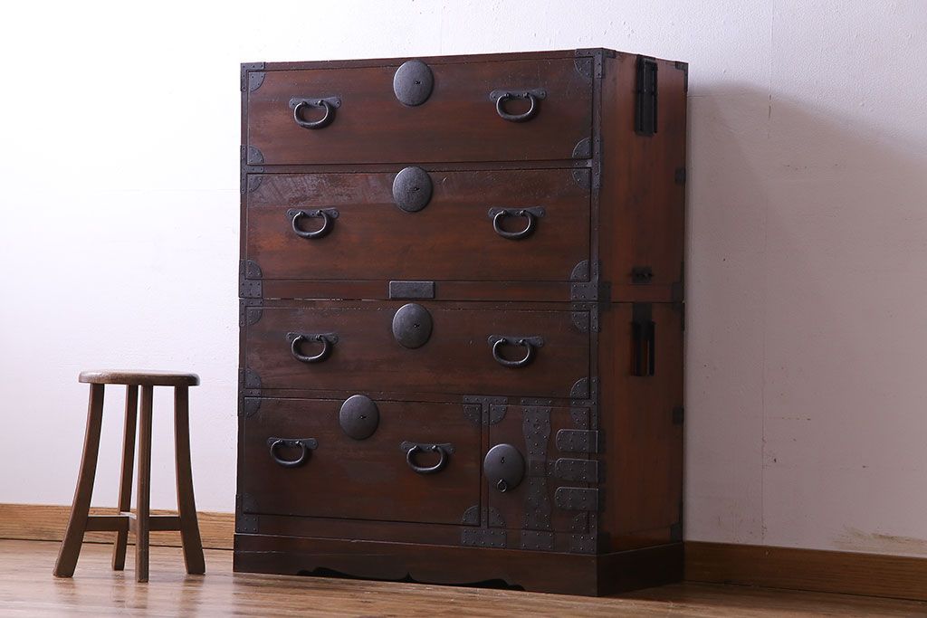 アンティーク家具　和製アンティーク　明治大正期の味わい深い二段重ねチェスト(重ね箪笥、時代箪笥、衣装箪笥)