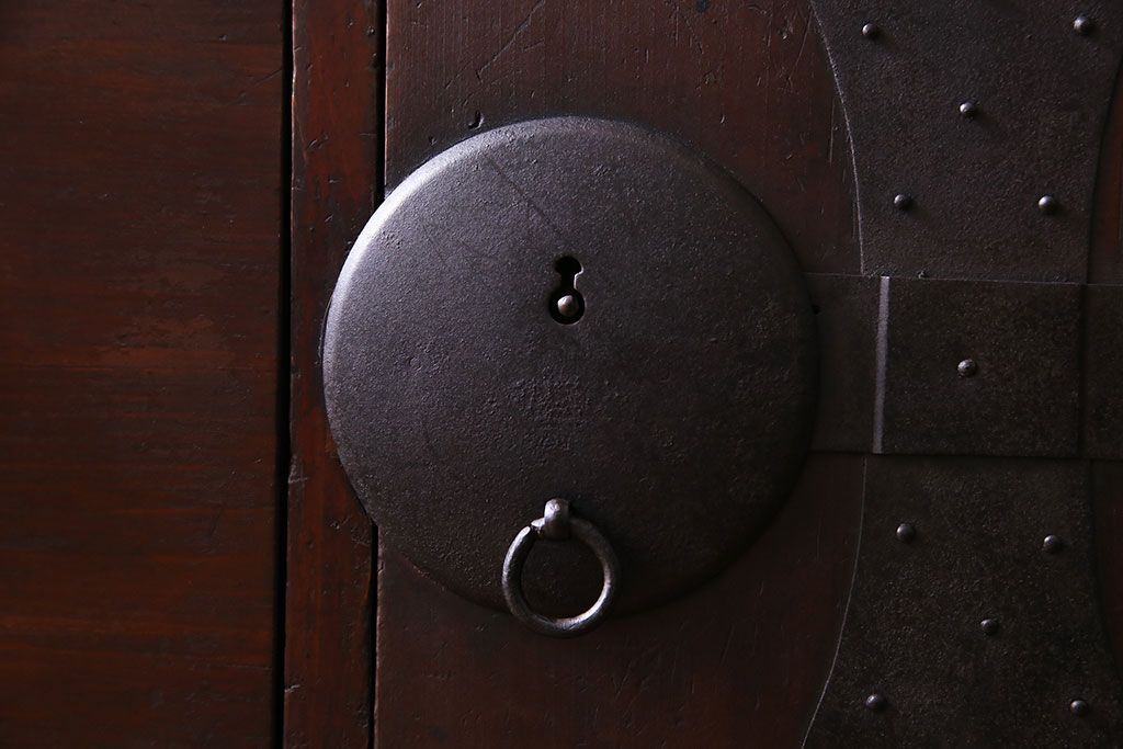 アンティーク家具　和製アンティーク　明治大正期の味わい深い二段重ねチェスト(重ね箪笥、時代箪笥、衣装箪笥)