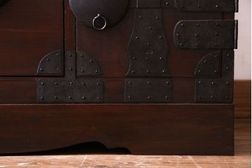 アンティーク家具　和製アンティーク　明治大正期の味わい深い二段重ねチェスト(重ね箪笥、時代箪笥、衣装箪笥)