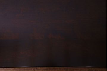 中古　北海道民芸家具　深みのある質感と作りの良さが魅力のローテーブル(座卓、リビングテーブル)