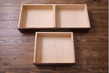 中古　九州民芸家具　木のあたたかみが伝わる食器棚(収納棚、キャビネット)