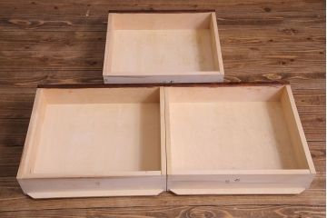 中古　九州民芸家具　木のあたたかみが伝わる食器棚(収納棚、キャビネット)