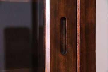 中古　九州民芸家具　木のあたたかみが伝わる食器棚(収納棚、キャビネット)