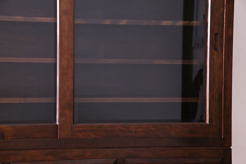 中古　九州民芸家具　木のあたたかみが伝わる食器棚(収納棚、キャビネット)