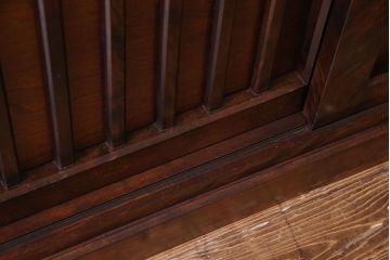 中古　九州民芸家具　木のあたたかみが伝わる食器棚(収納棚、キャビネット)