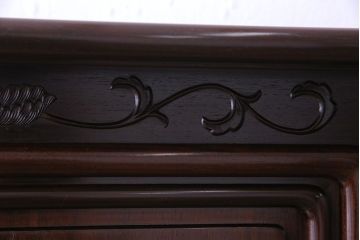 中古　経済産業大臣指定伝統的工芸品　大阪唐木指物　繊細なデザインが美しい飾り棚(茶棚)(定価約220万円)