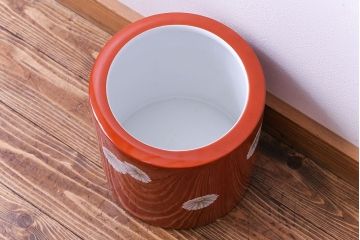 アンティーク雑貨　ノリタケ・則武(日陶)　朱色地白菊文様　レトロな参型火鉢(手あぶり、鉢カバー)