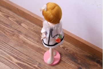 アンティーク雑貨　昭和レトロ　かわいらしいポーズ人形(文化人形)