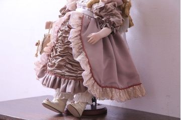 アンティーク雑貨　CASCO　113/300　ビスクドール(西洋人形、限定品)