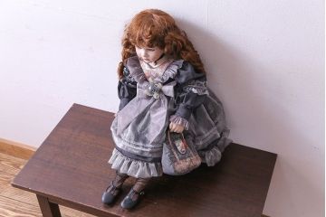 アンティーク雑貨　Rosalie(ロザリー)　247/1000　青い瞳が美しいビスクドール(西洋人形)