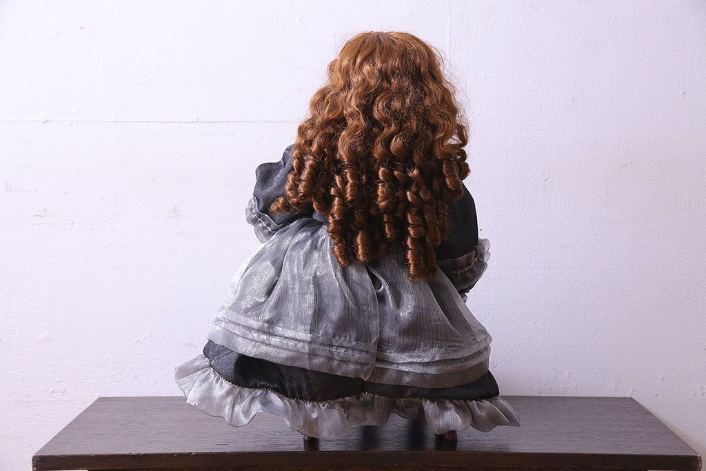 アンティーク雑貨　Rosalie(ロザリー)　247/1000　青い瞳が美しいビスクドール(西洋人形)