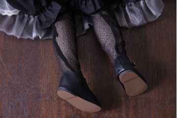 アンティーク雑貨　Rosalie(ロザリー)　247/1000　青い瞳が美しいビスクドール(西洋人形)