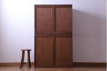 ヴィンテージ家具　ビンテージ　伝統工芸　軽井沢彫り　桜のデザインが華やかな衣装箪笥(和タンス)