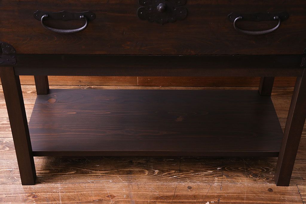 アンティーク家具　和製アンティーク　使いやすさアップ!脚付きチェスト(引き出し、時代箪笥、サイドボード)(1)